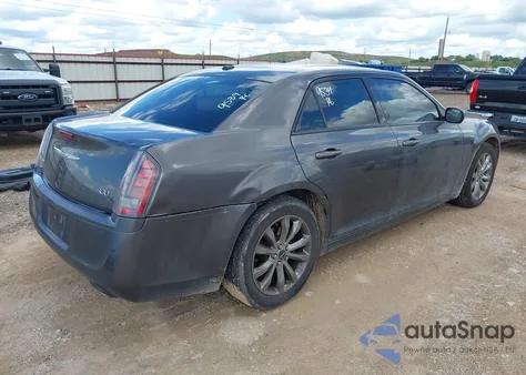 2014 Chrysler 300 300S из США, поврежденный, VIN 2C3CCAGG4EH384420